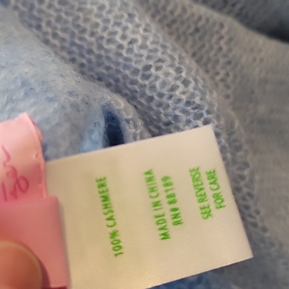 Lilly Pulitzer cashmere scraf - Picture 5 of 7